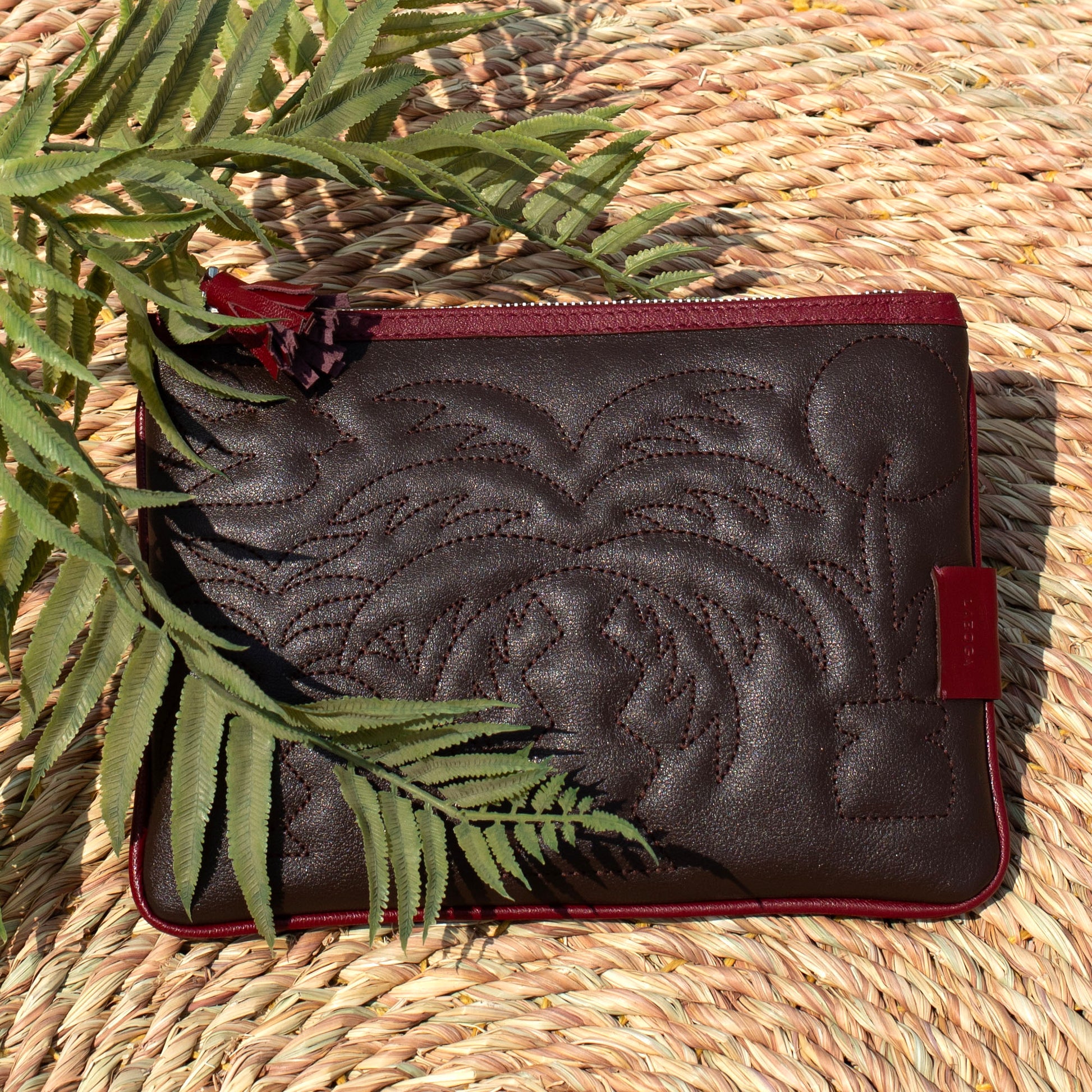 Areca Clutch - LABOGA