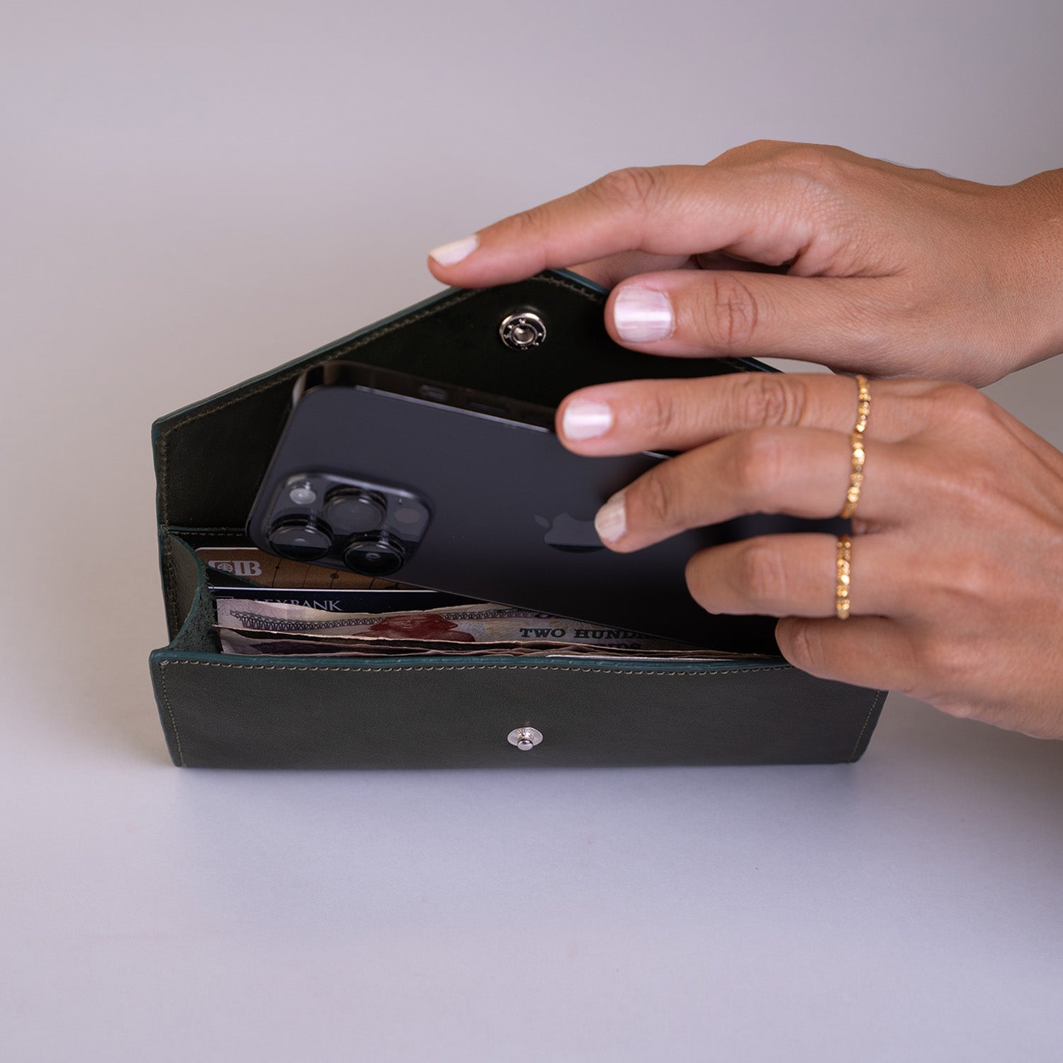 Green Snap Wallet