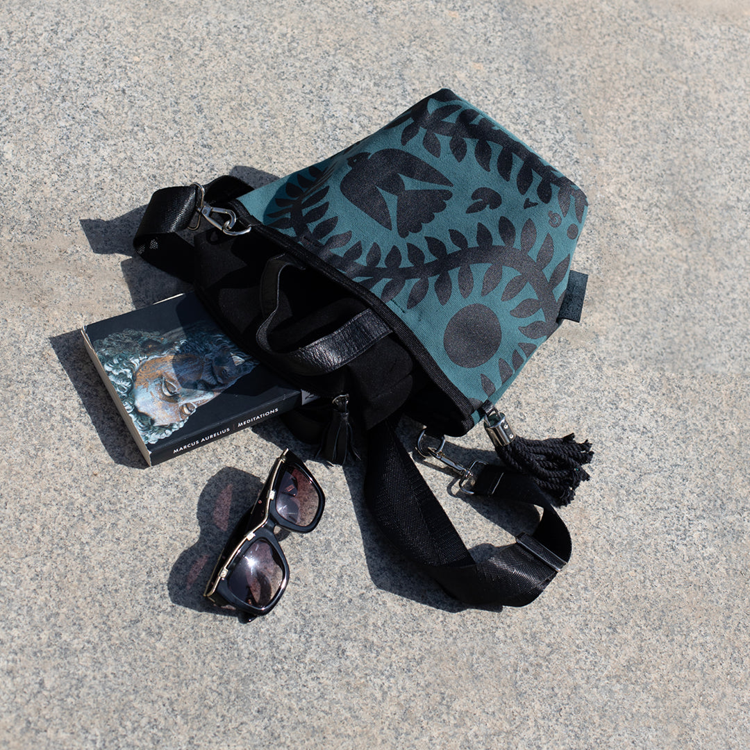 Mini Nomad, Black on Teal - LABOGA