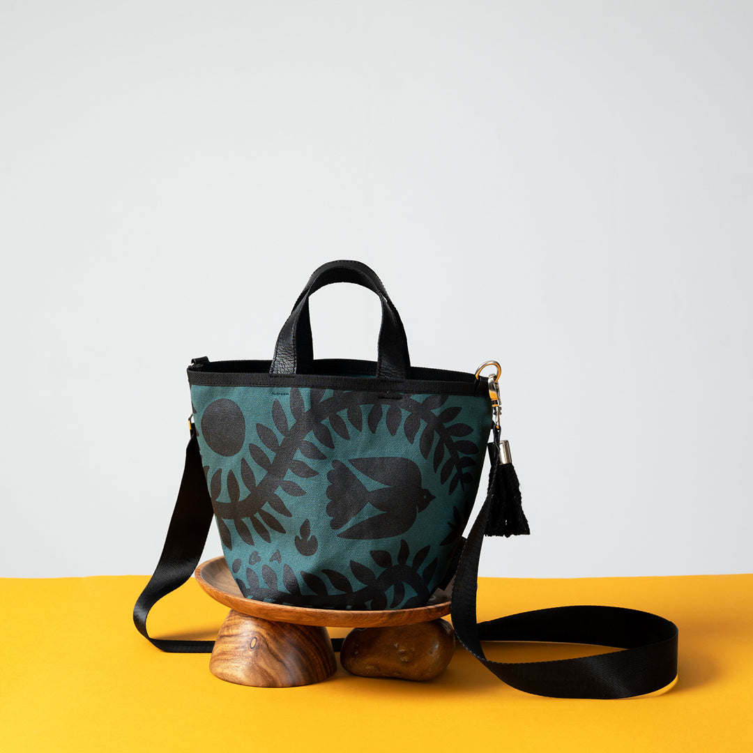 Mini Nomad, Black on Teal - LABOGA