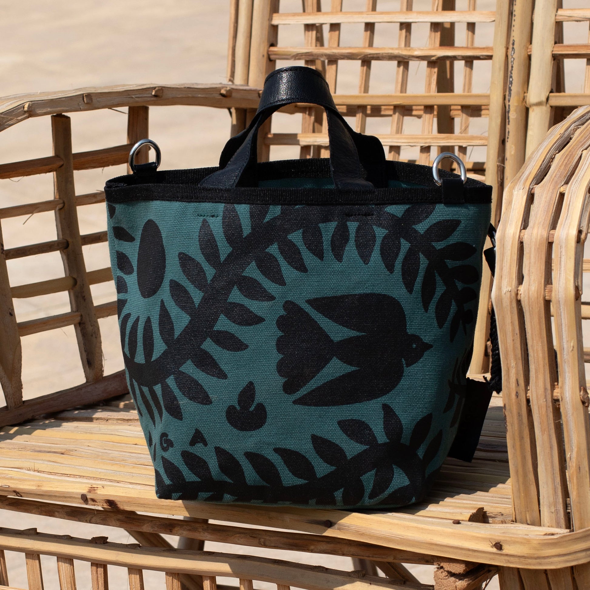 Mini Nomad, Black on Teal - LABOGA