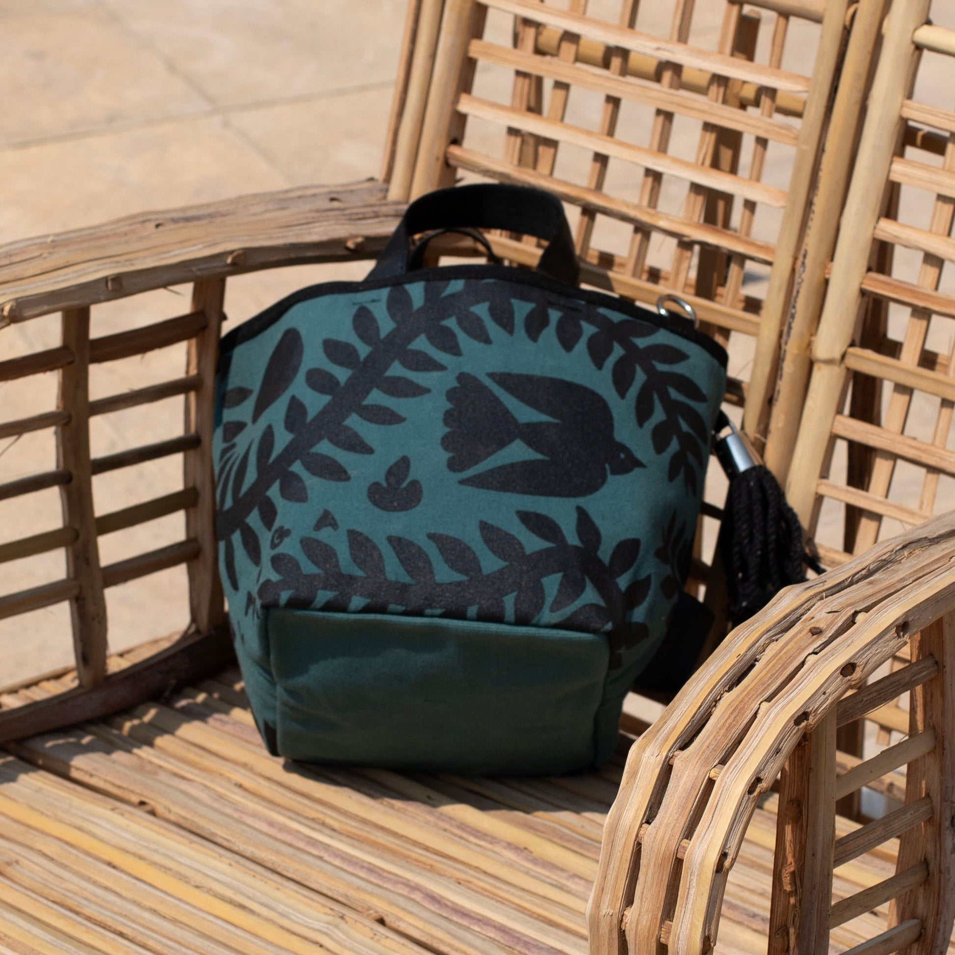 Mini Nomad, Black on Teal - LABOGA