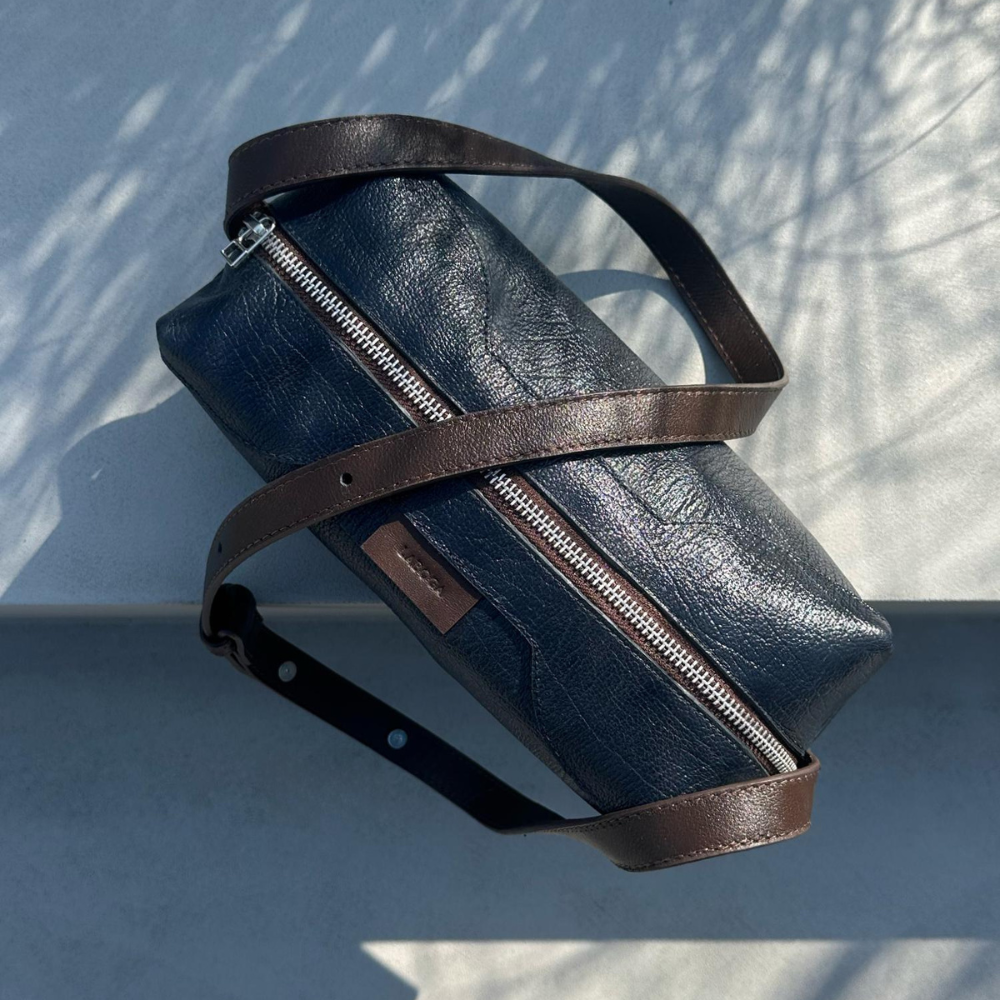 Nyle Crossbag - Navy Blue - LABOGA