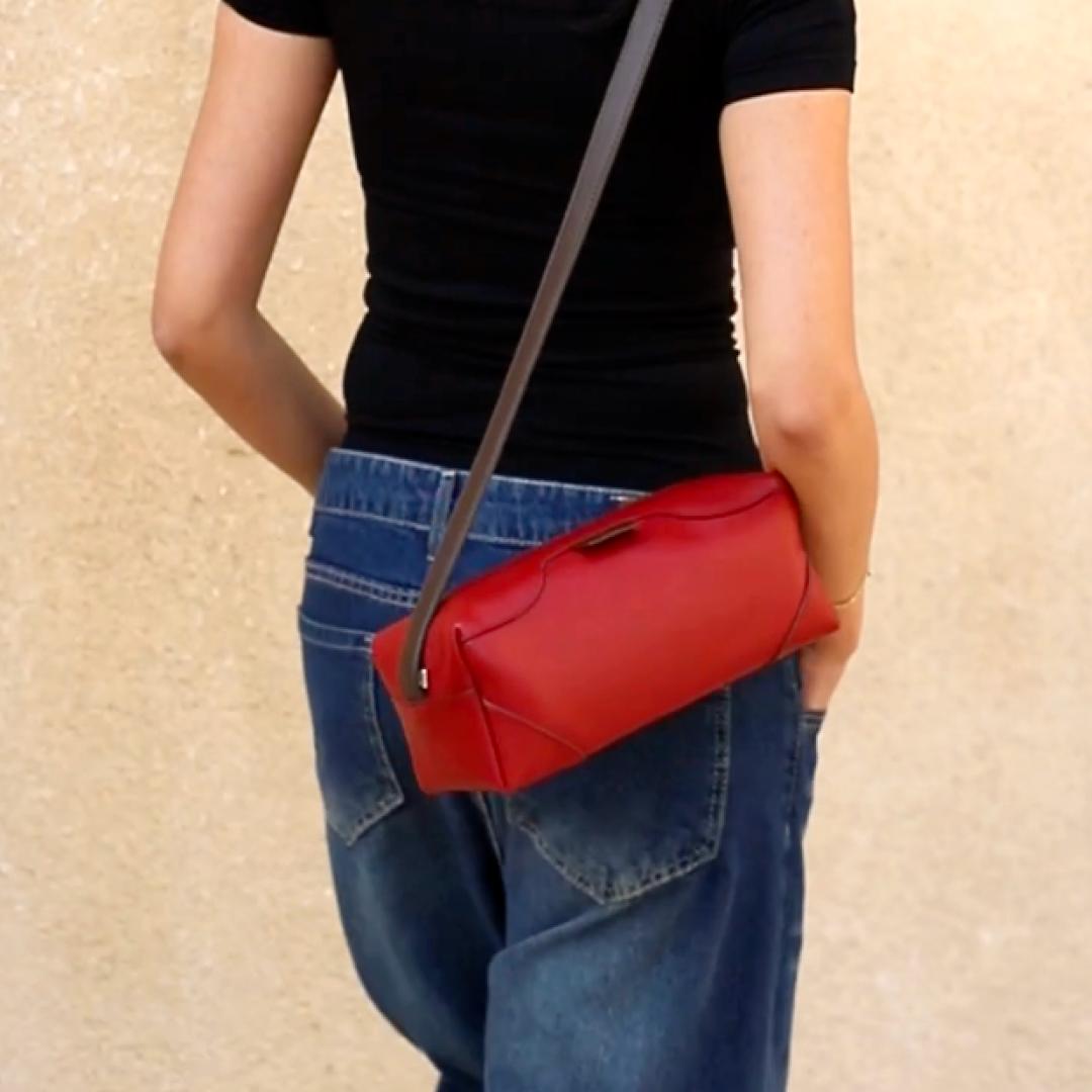 Nyle Crossbag