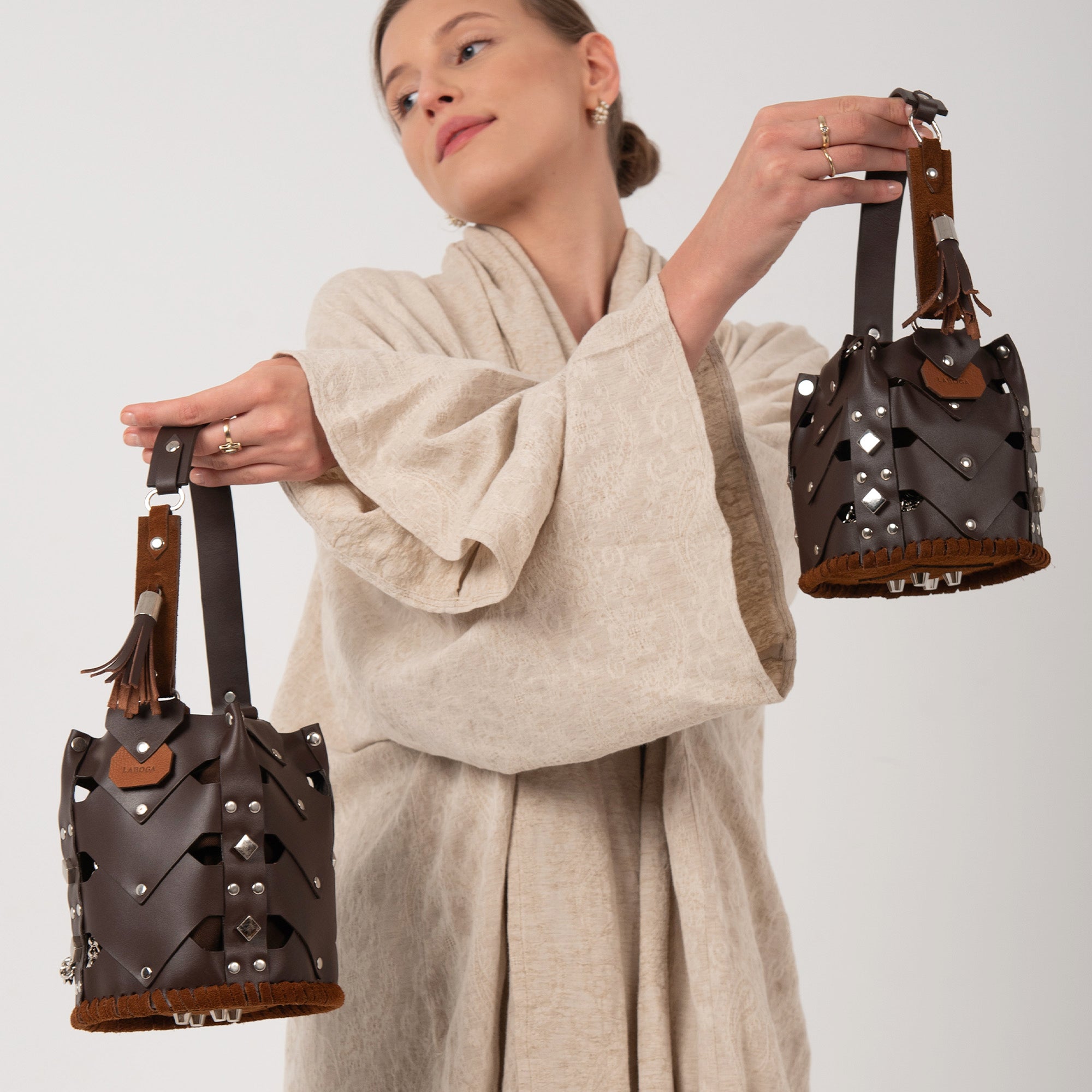 Vertebrae Mini, Brown